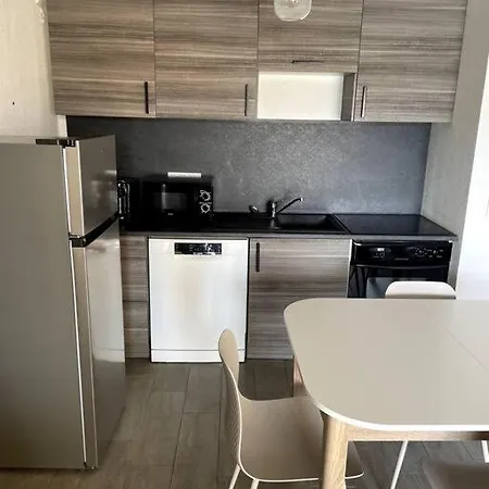 Apartamento Tres Beau T2 Idealement Situe. Bastia (Corsica)